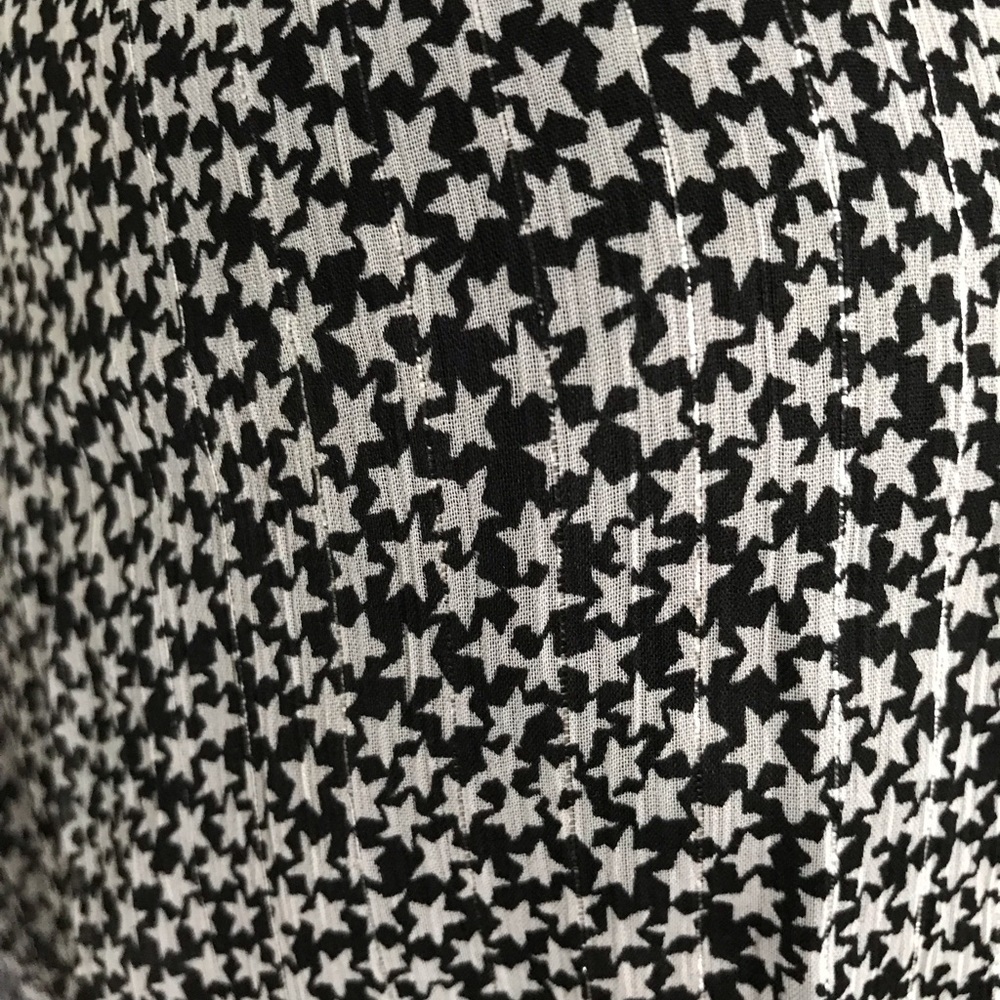 Flows Stars Dress - Picture 5 of 8